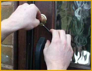 Stamford Locksmith Service Stamford, CT 203-533-3122